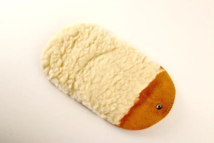 Saphir Shoe Polishing Glove image 2