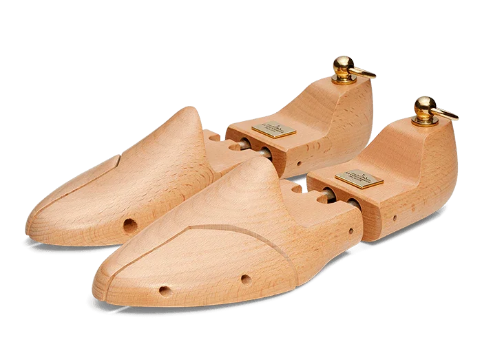 Saphir Medaille D'Or Traditional Shoe Tree - 43 EU / 9 US image