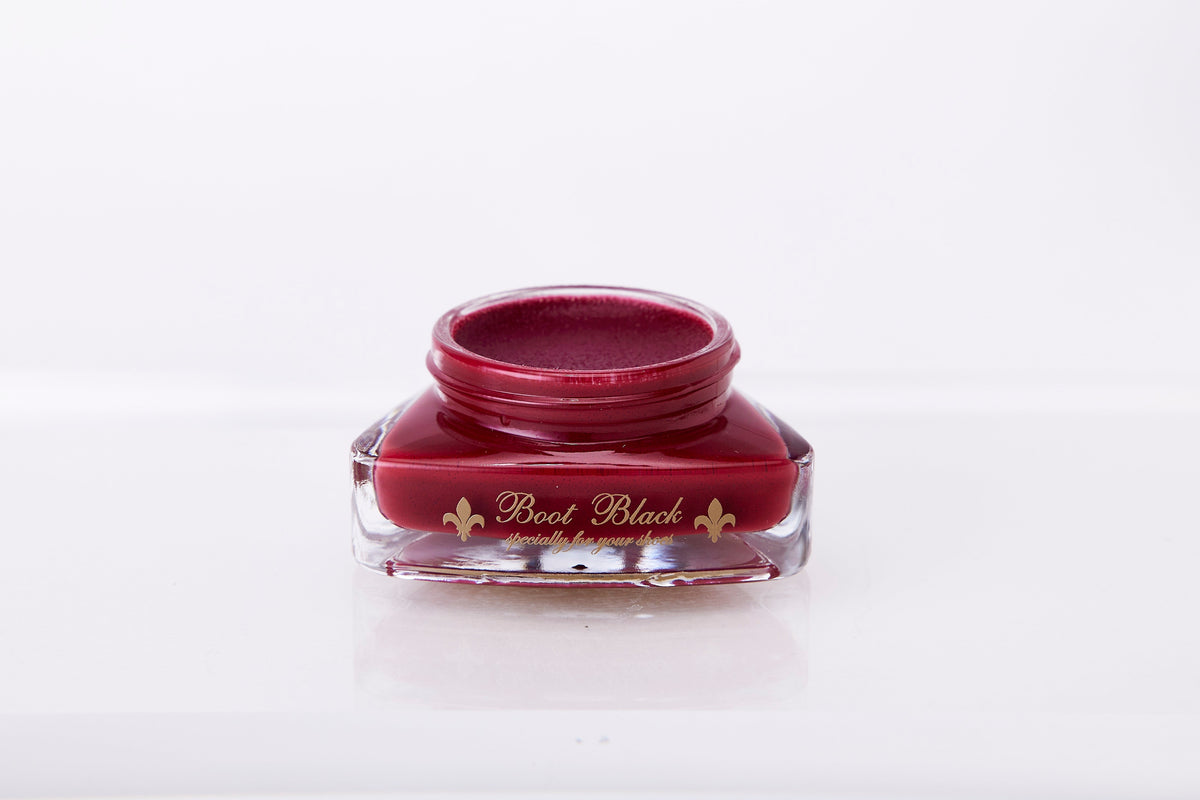 Boot Black Artist Palette — Campari, open jar