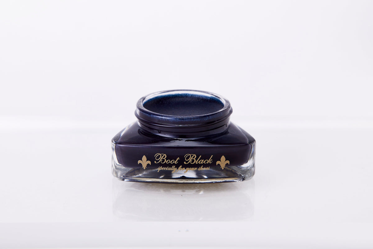Boot Black Artist Palette — Denim, open jar