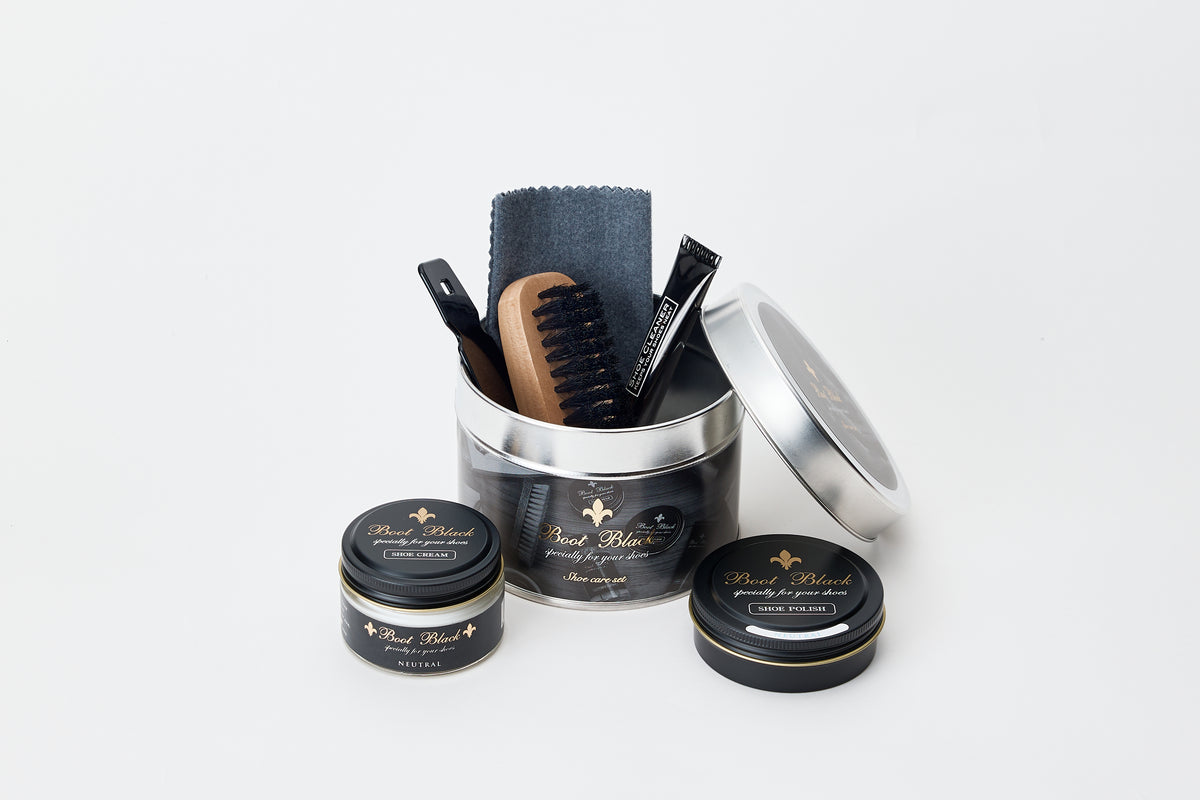 Boot Black Monza Shoe Care Gift Set on a white background